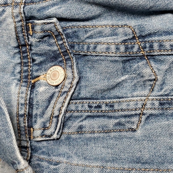 Old Navy vest women's junior size large demin broken in comfy - Picture 5 of 7